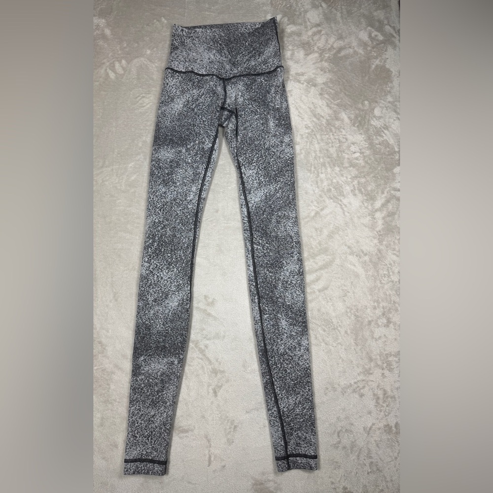Lululemon Wunder Under Pant Hi-Rise Luon Spray Jacquard White Black Leggings 4